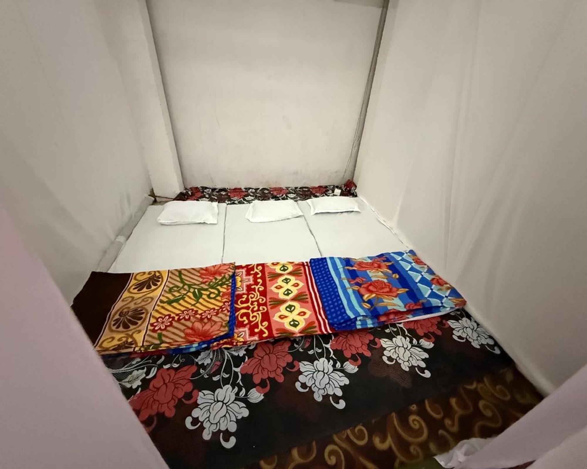 Arail Tent City Kumbh Cottage Mahakumbh -Near Arail Ghat And Naini Station Prayagraj Exterior photo